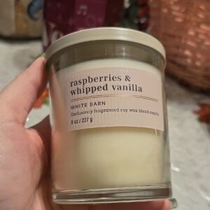 Nwt White Barn Raspberries & Whipped Vanilla Scented Candle